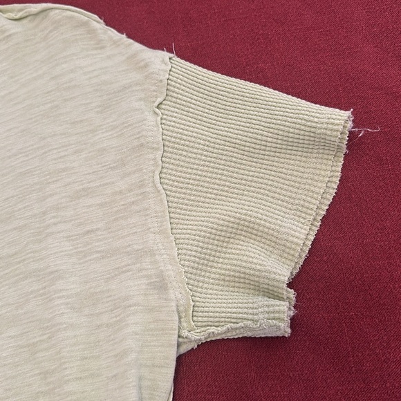 WE THE FREE lime green tshirt - Picture 2 of 5